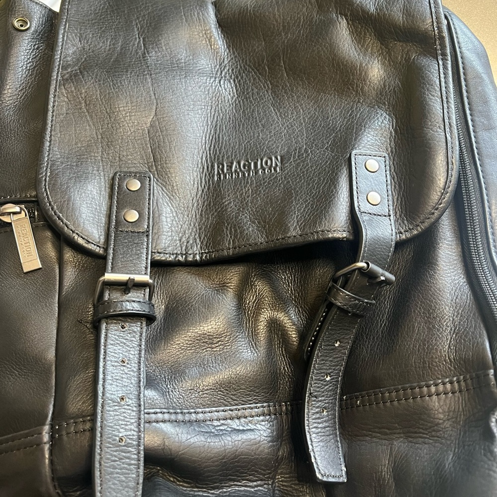 Kenneth Cole Reaction Black Leather Backpack unisex